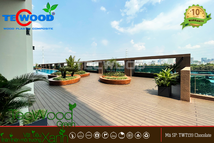 Dự án lót sàn gỗ hồ bơi Eco Green - Q7