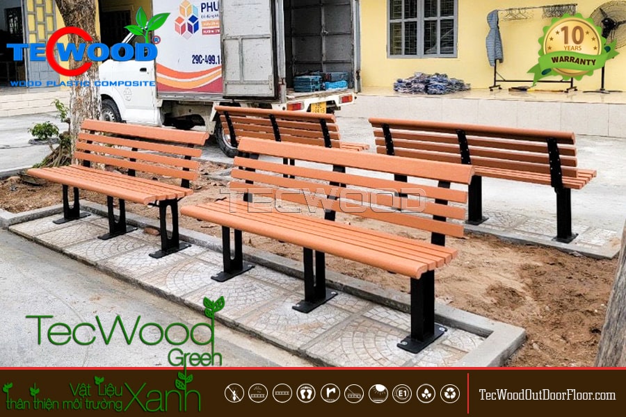 Bàn ghế gỗ nhựa ngoài trời cho công viên