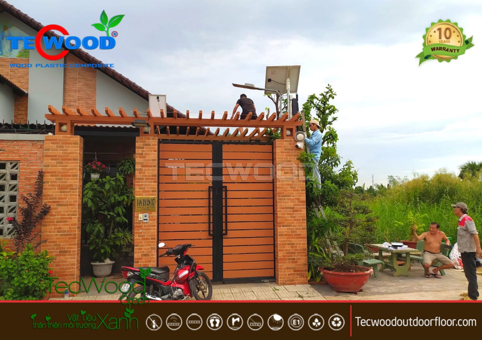 Cửa cổng gỗ nhựa ngoài trời
