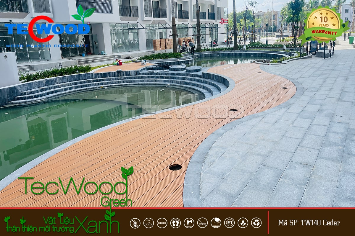 Sàn gỗ ngoài trời lót hồ bơi