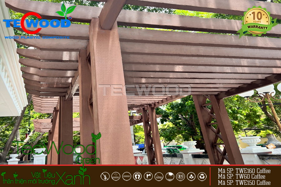Giàn pergola che nắng lối đi quán cafe