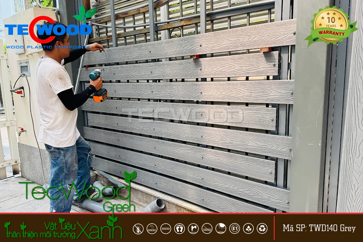 Thi công hàng rào lắp ghép gỗ nhựa