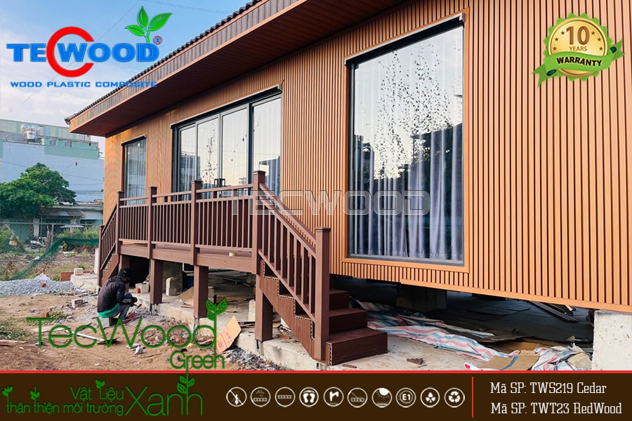 Lan can gỗ nhựa cho công trình container