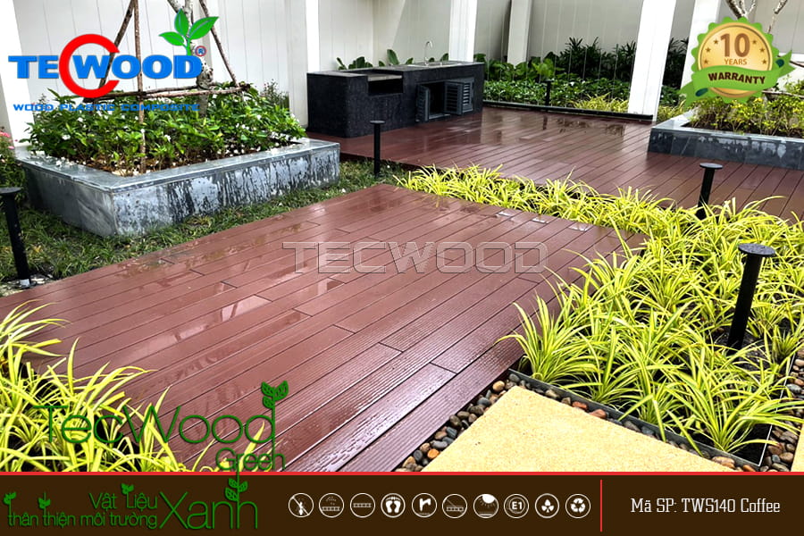 Sàn gỗ nhựa lót sân thượng nhỏ