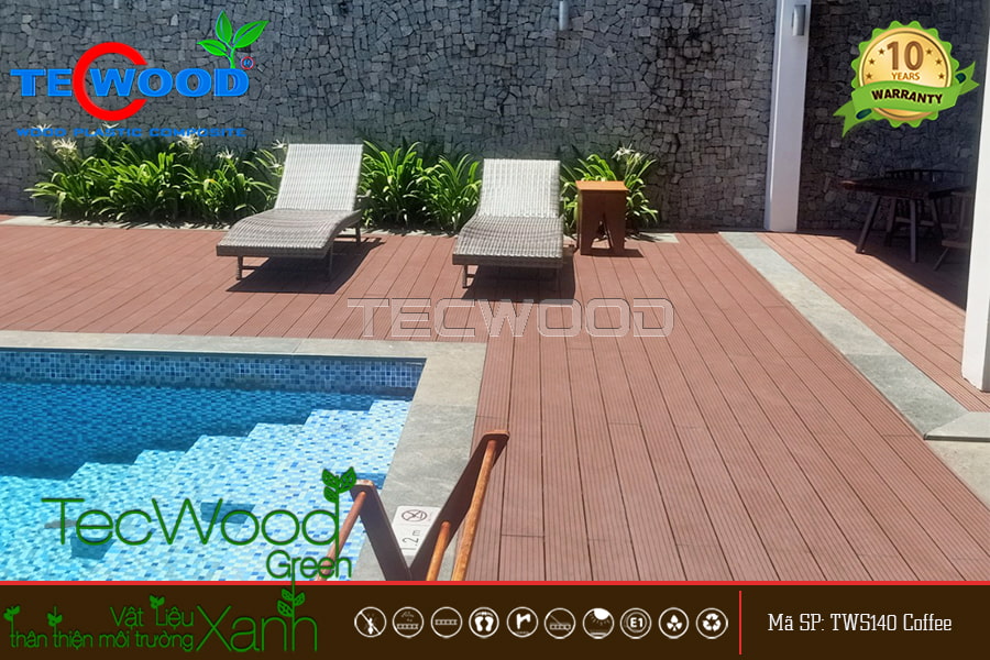 Lát sàn gỗ hồ bơi tại biệt thự hiện đại