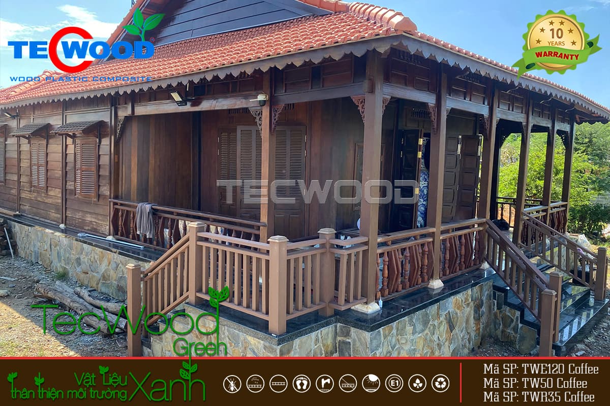 Lan can gỗ nhựa ngoài trời sử dụng thanh lam TWR35 màu Coffee