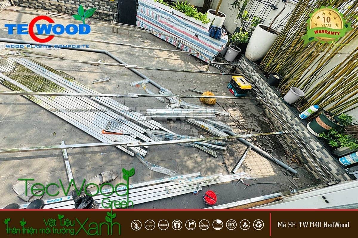 Xử lý sàn bê tông trước khi lắp đặt sàn gỗ nhựa