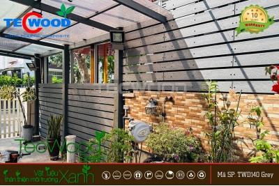 Công trình hàng rào lắp ghép gỗ nhựa tại Phú Mỹ Hưng
